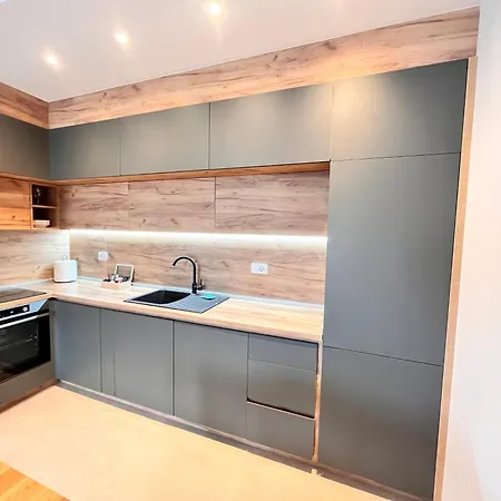 New Luxury Apartament