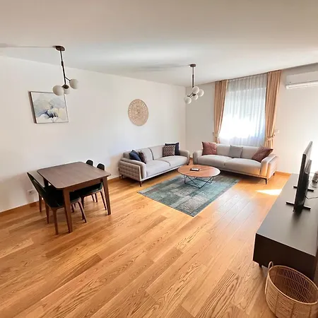 Apartament New Luxury *