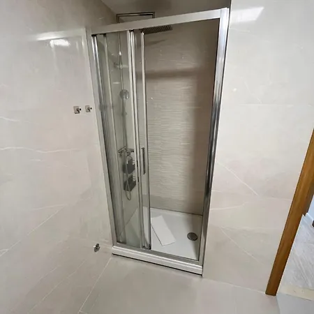 New Luxury * פודגוריצה